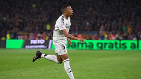 Kylian Mbappé buteur lors de Barça-Real, le 26 avril 2025.
