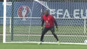 Mandanda : " J'avais cette frustration "