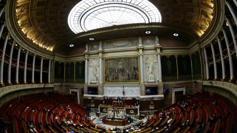 Vue de l'Assemblée nationale à Paris le 17 décembre 2020