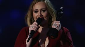 Adele à Londres le 24 février 2016