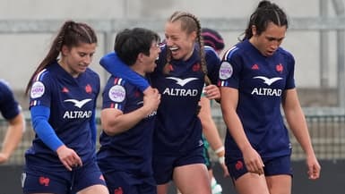 Emilie Boulard et Manon Bigot face à l'Irlande dans le tournoi des 6 nations 2025. 