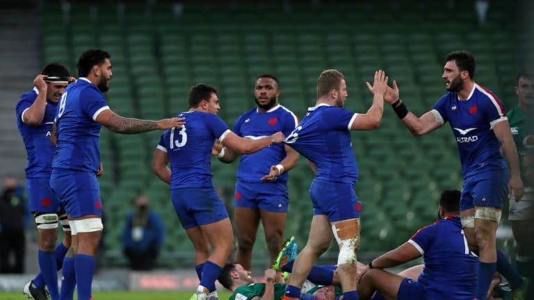 La joie du XV de France après son succès en Irlande lors du Tournoi des six Nations, à Dublin, le 14 février 2021