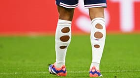 Les chaussettes de Jude Bellingham pour la demi-finale de l'Angleterre à l'Euro, 14 juillet 2024
