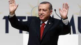 Recep Tayyip Erdogan annonce sa candidature à l'élection présidentielle, le 1er juillet 2014, à Ankara.