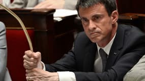 Manuel Valls annonce la création par l’État de deux cellules de "community managers" contre la propagande jihadiste.