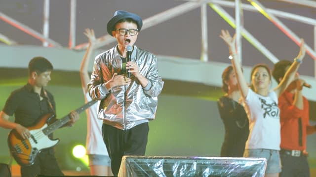Jack Ma, le patron d'Alibaba, est connu pour sa propension à monter sur scène et chanter