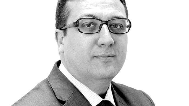 Eric Sensi Minautier est directeur des affaires publiques, juridiques et de la communication de British American Tobacco France.