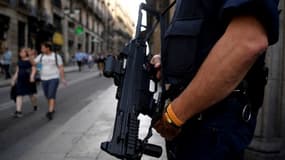 Un Mossos d'Esquadra - Image d'illustration