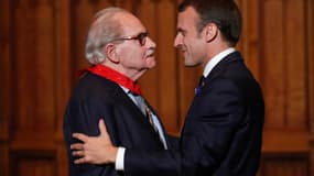 Léon Fatous avait été fait commandeur de la Légion d'honneur par Emmanuel Macron le 8 novembre 2018. 