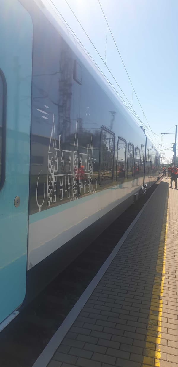 Le nouveau train Oxygène pour les lignes Intercités Paris-Clermont et Paris-Toulouse