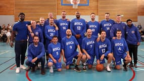 Boris Diaw et l'équipe de Biscarosse 
