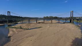 La Loire asséchée au niveau du point de Loureauxence (Loire-Atlantique), le 20 septembre 2022.