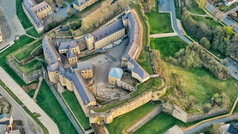 Le château fort de Sedan.