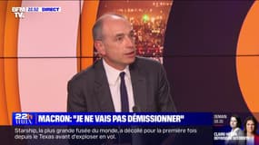 Macron au contact des Français: "On est dans une séquence de communication politique" pour Jean-François Copé (LR)