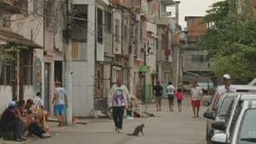 Varginha est située dans une zone dénommée "Bande de Gaza" de Rio à cause des nombreux affrontements en policiers et trafiquants