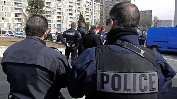 En 2012, 22 personnes ont été abattues dans des circonstances analogues.
