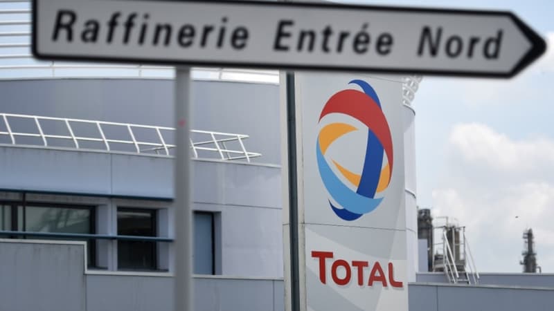 Carburant: la CGT reconduit la grève au dépôt de carburants de Feyzin jusqu'à lundi