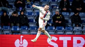 La joie de l'attaquant lyonnais Rayan Cherki, après avoir marqué contre Brondby, lors de leur match de poules de la Ligue Europa Conférence, le 25 novembre 2021 à Brondby