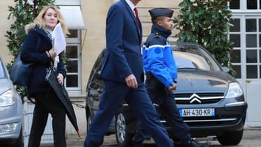 Le président de Debout la France Nicolas Dupont-Aignan quittant Matignon ce lundi.