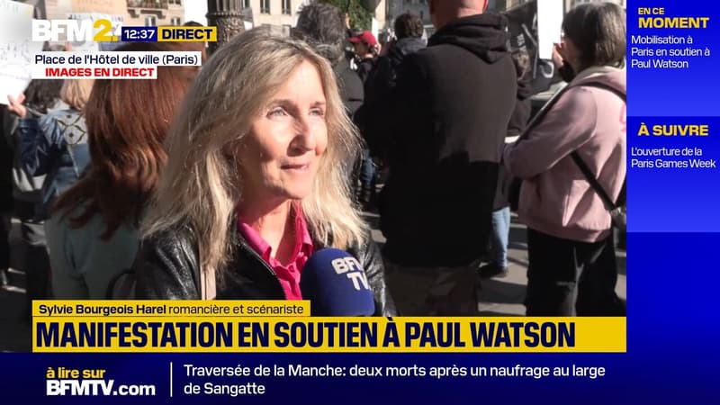 Paris: manifestation pour soutenir Paul Watson qui reste en détention au Groenland