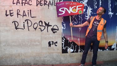 "Les syndicats attendent un signal. Ils l'auront (...) Une fois la loi votée, il sera temps d'arrêter la grève", a déclaré le rapporteur Gérard Cornu (LR).