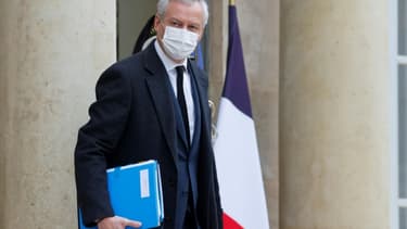 Le ministre de l'Economie Bruno Le Maire à la sortie de l'Elysée, le 6 janvier 2021 à Paris