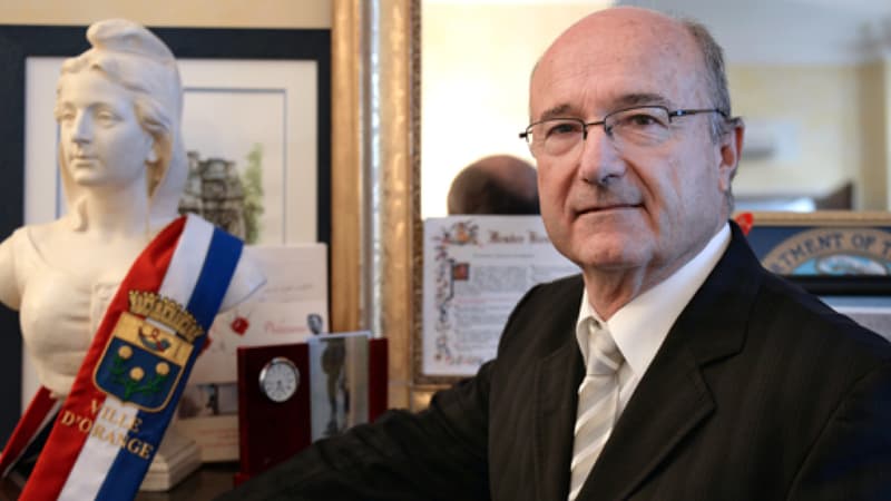 Jacques Bompard a été réélu dans le Vaucluse.