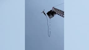 Un touriste hong-kongais fait un saut à l'élastique quand le fil se brise en plein vol, en Thaïlande