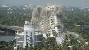 Destruction d'un immeuble le 11 janvier qui violait les lois environnementale en Inde