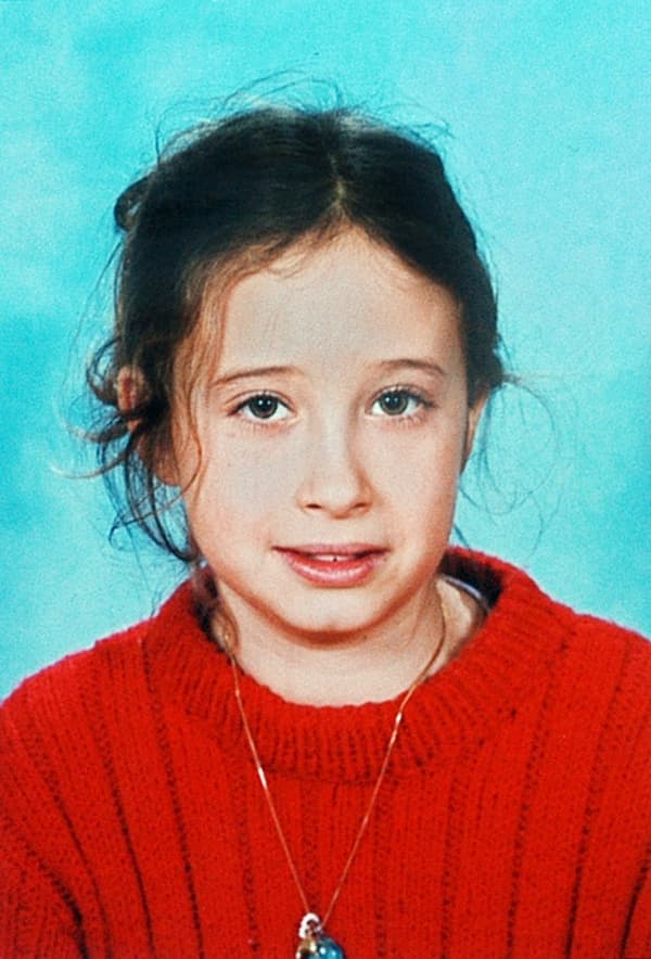 La photo d'Estelle Mouzin utilisée pour l'avis de recherche émis en 2003. La photo d'Estelle Mouzin utilisée pour l'avis de recherche émis en 2003.