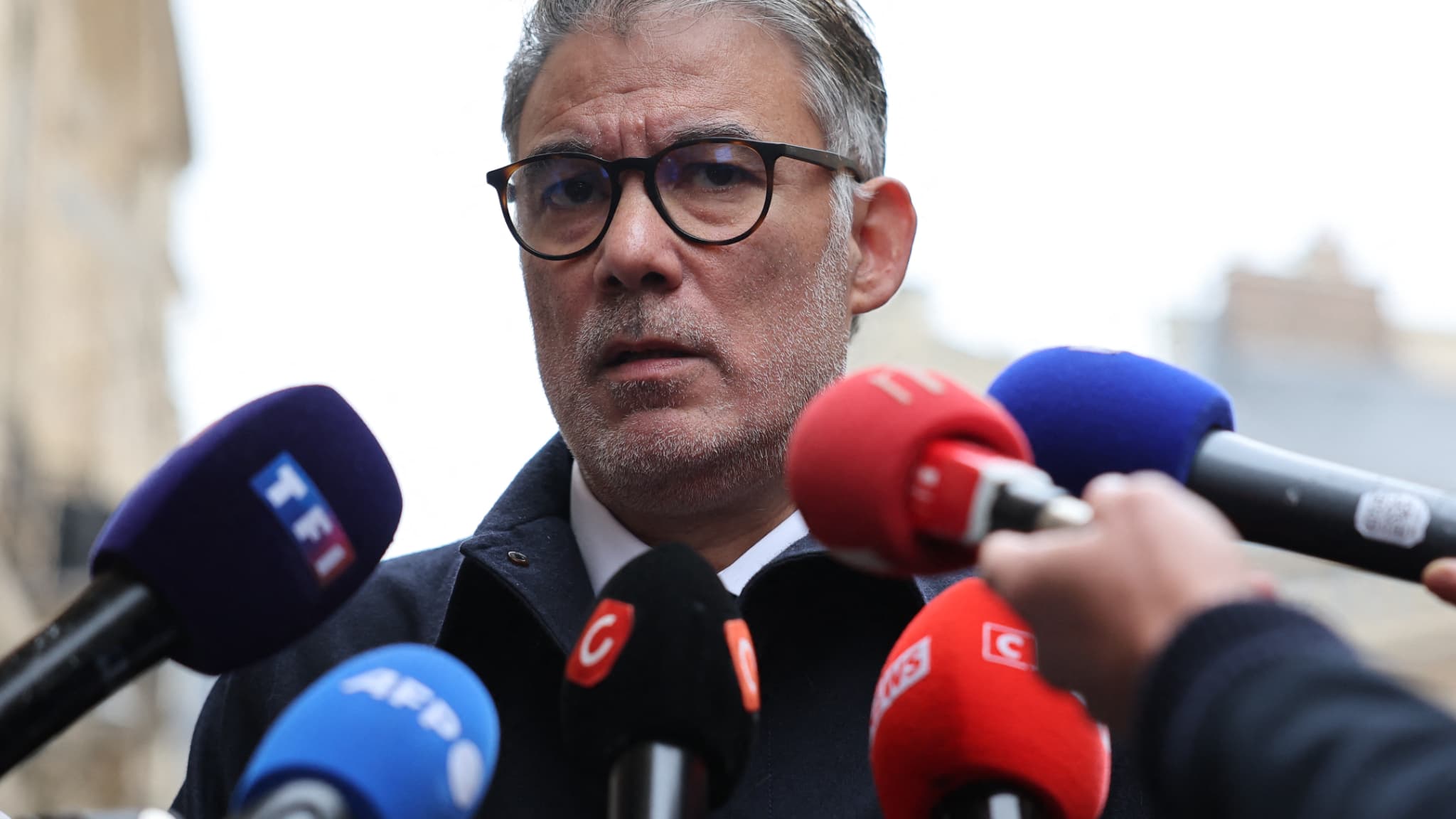 OLIVIER FAURE FUSTIGE UNE COPIE "TRÈS INSUFFISANTE", VOIRE "ALARMANTE" DE SÉBASTIEN LECORNU SUR LE BUDGET