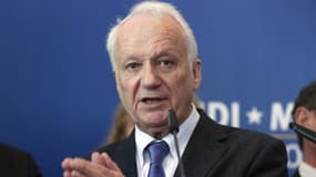 Jean-Marie Cavada le 5 mai 2014 lors de la présentation du programmes de l'UDI pour les européennes. Il a depuis quitté le parti.