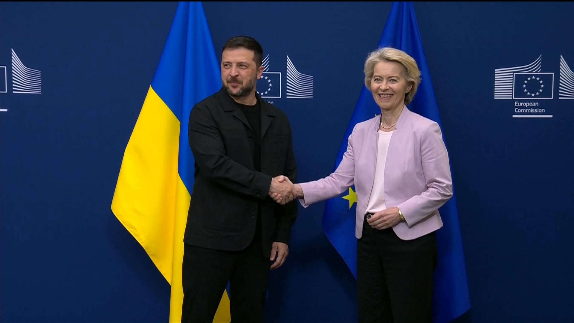 COMMENT UTILISER LES 235 MILLIARDS D'EUROS D'AVOIRS RUSSES GELÉS SANS LES CONFISQUER? L'UE A UNE SOLUTION: ELLE VA PRÊTER L'ESSENTIEL À L'UKRAINE