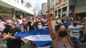 Des milliers de Cubains ont manifesté en juillet 2021contre le gouvernement dans les rues d'une petite ville au sud-ouest de La Havane.