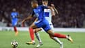 Kylian Mbappé dégoûte la défense du Luxembourg.