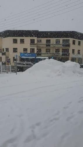 Pyrénées-Orientales : beaucoup de neige à Font-Romeu-Odeillo-Via - Témoins BFMTV