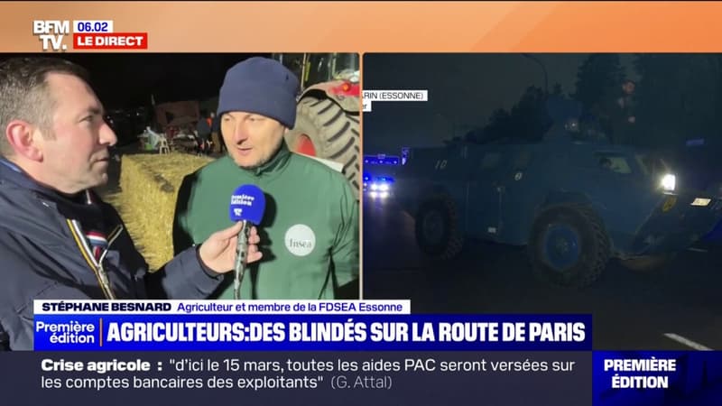 Colère des agriculteurs: à 17km de Paris, des blindés barrent la route aux tracteurs