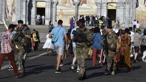 300 policiers, gendarmes et militaires sont déployés à Lourdes.