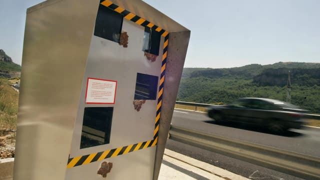 Les radars automatiques ont beaucoup plus flashé en 2016 (rapport)