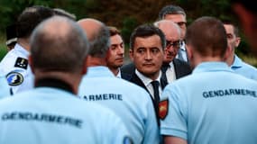 Gérald Darmanin en visite à la gendarmerie de Port-Sainte-Marie, le 7 juillet 2020.