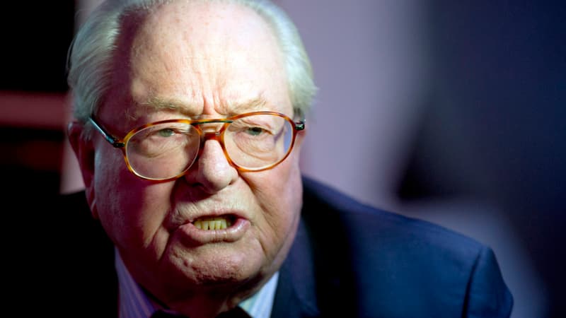 Jean-Marie Le Pen s'est félicité du choix de Robert Ménard de rebaptiser une rue au nom d'un partisan de l'Algérie française.