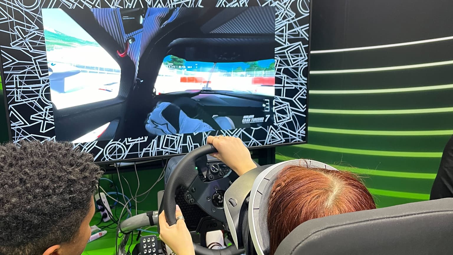 Le volant Logitech G Pro Whee promet une expérience 100% immersive. 