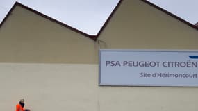 PSA a présenté aux syndicats un projet de fermeture du site historique de Hérimoncourt (Doubs), dont les près de 200 salariés se verront proposer un reclassement sur d'autres sites de la région.