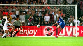 Le but de Trezeguet à l'Euro 2000