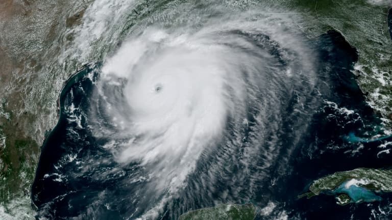 Image satellite de l'ouragan Laura dans le Golfe du Mexique, s'approchant des côtes de la Louisiane, le 26 août 2020 