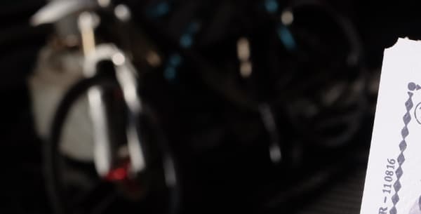 "Le futur n'a pas a être craint, à moins que vous soyez Noir, Mexicain ou Musulman", indique le ticket distribué par la machine "Le futur n'a pas a être craint, à moins que vous soyez Noir, Mexicain ou Musulman", indique le ticket distribué par la machine