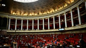 Le ministre du Budget et des Comptes publics, Laurent Saint-Martin, lors d'une séance de débat sur le projet de loi de finances 2025 à l'Assemblée nationale, le 24 octobre 2024 à Paris
