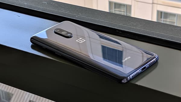 Le OnePlus 7 Le OnePlus 7