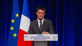 Menace jihadiste: Valls annonce une prise en charge des jeunes de retour de zones de conflit