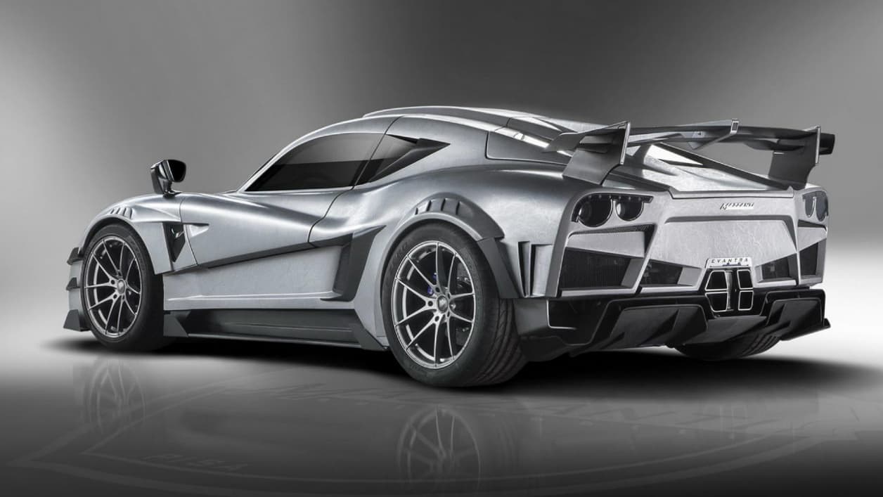 La Millecavalli est équipée d'un V8 7.2 biturbo de 1000ch, pour dépasser les 400km/h en vitesse.